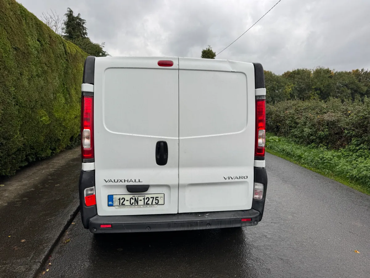 Vauxhall Vivaro AIRCON - Image 2