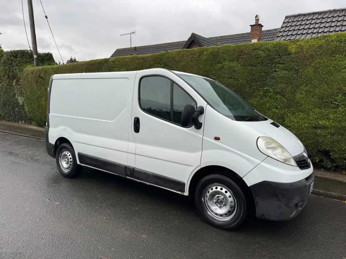 Vauxhall Vivaro AIRCON - Image 1