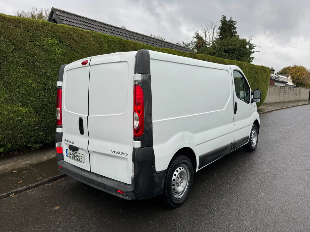 Vauxhall Vivaro AIRCON - Image 3