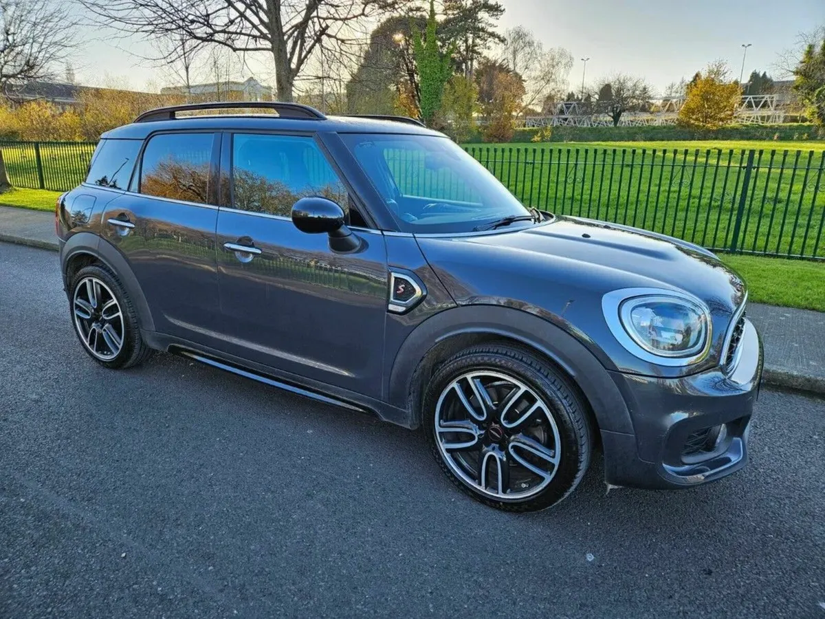 Mini Countryman 2018 - Image 1