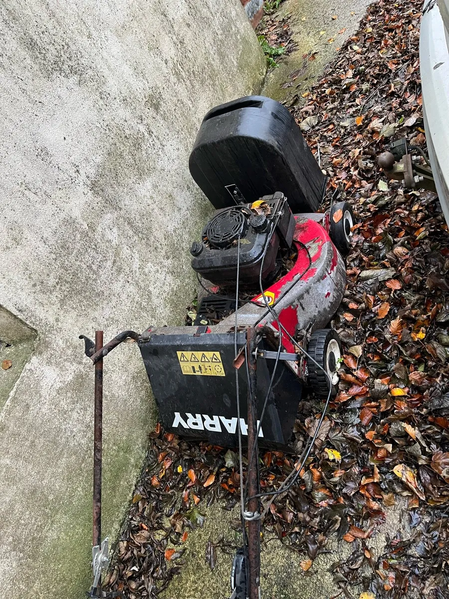 Lawnmower