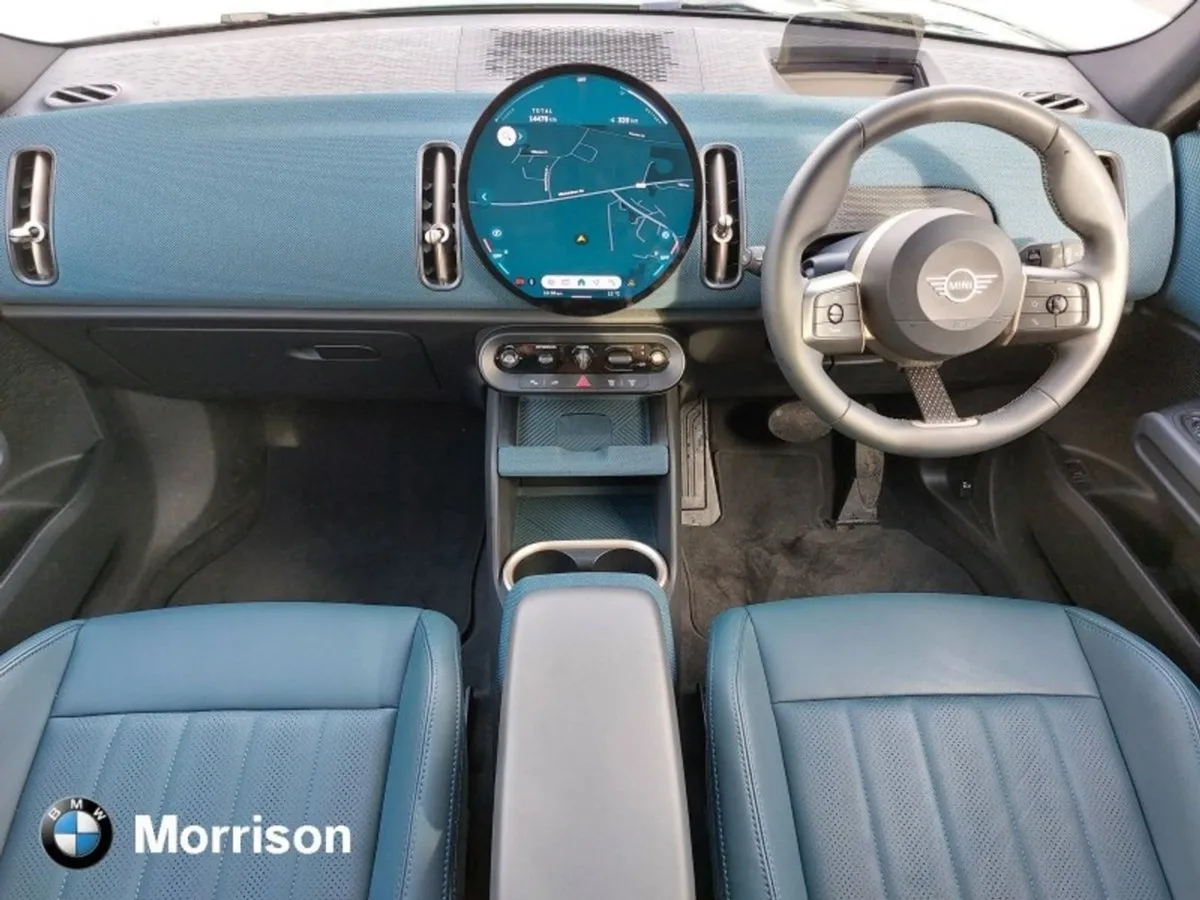 MINI COUNTRYMAN Cooper Classic E - Image 2