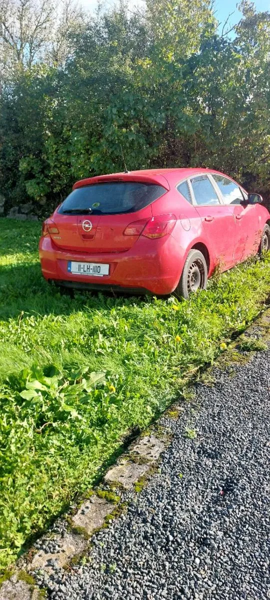 Opel Astra - Image 2