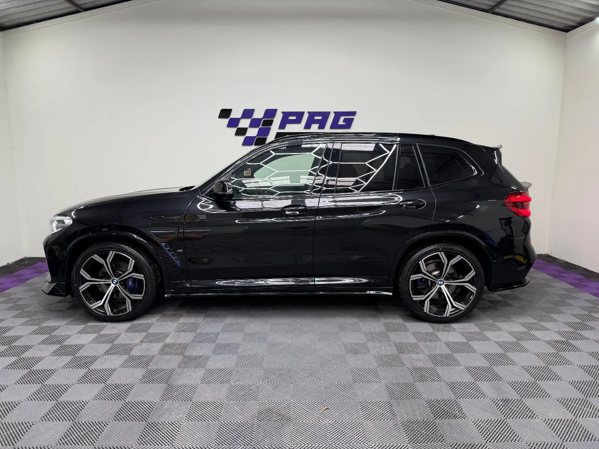 2021 BMW X3 30E M-SPORT PRO - 1 OWNER - 2 KEYS - Image 4