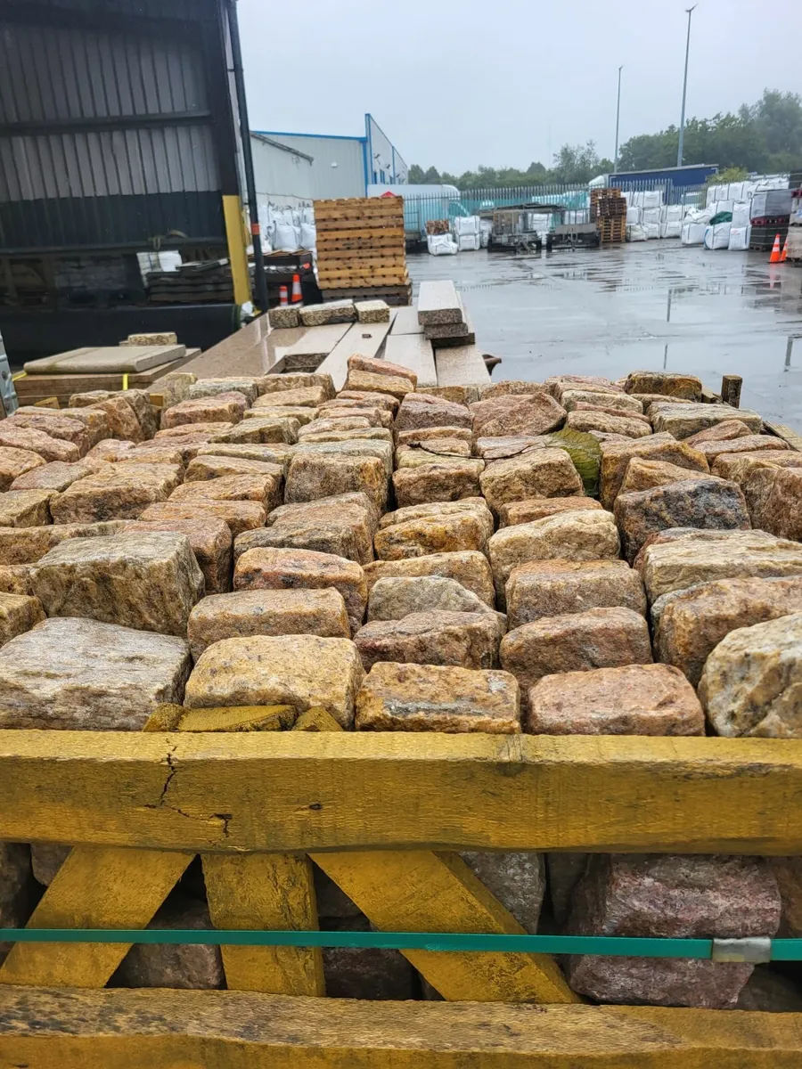 Granite Setts - Image 2