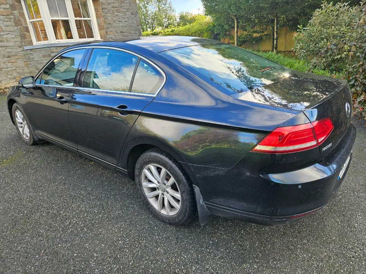 Volkswagen passat - Image 4