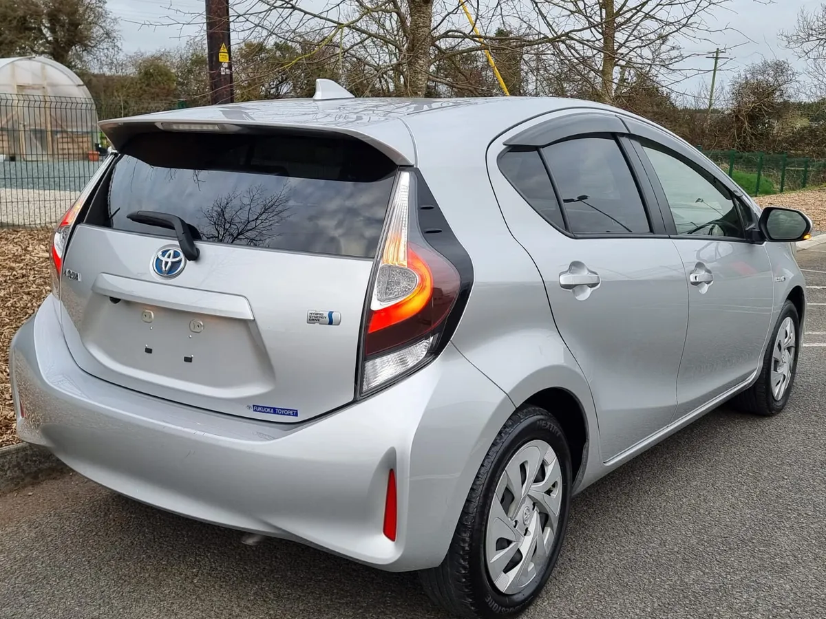 2019 TOYOTA AQUA HYBRID AUTO NCT&WARRANTY €12,900 - Image 2