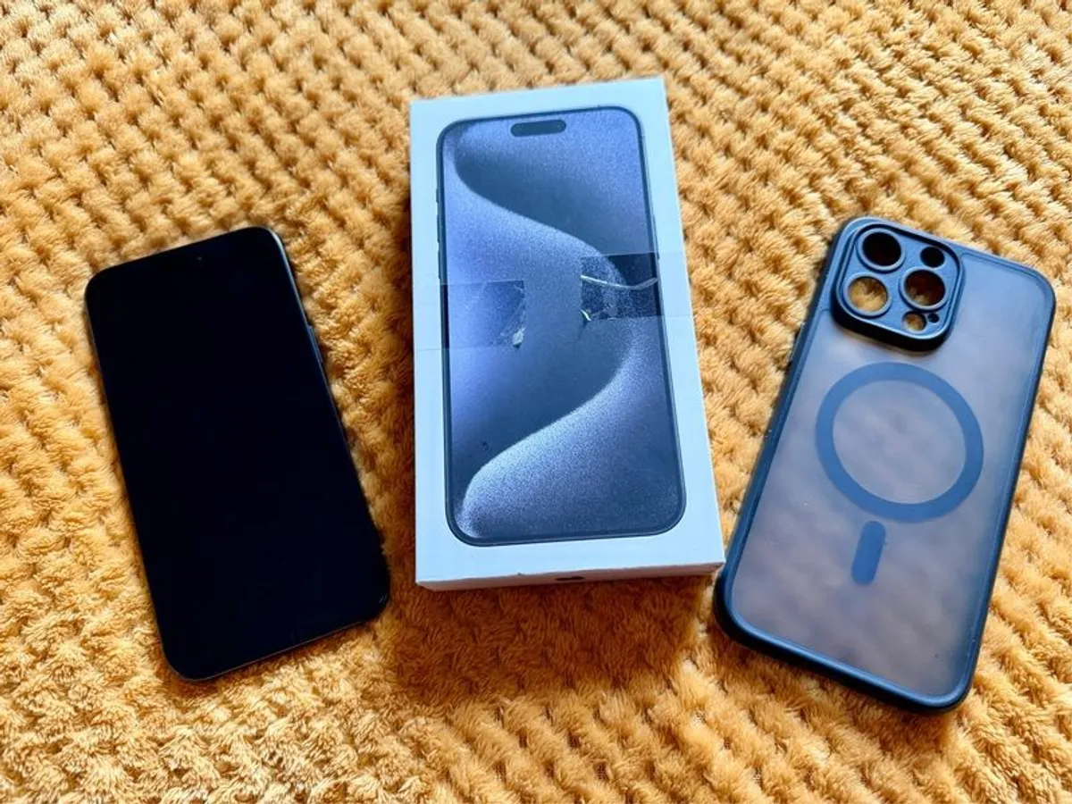 iPhone 15 Pro Max - Image 1
