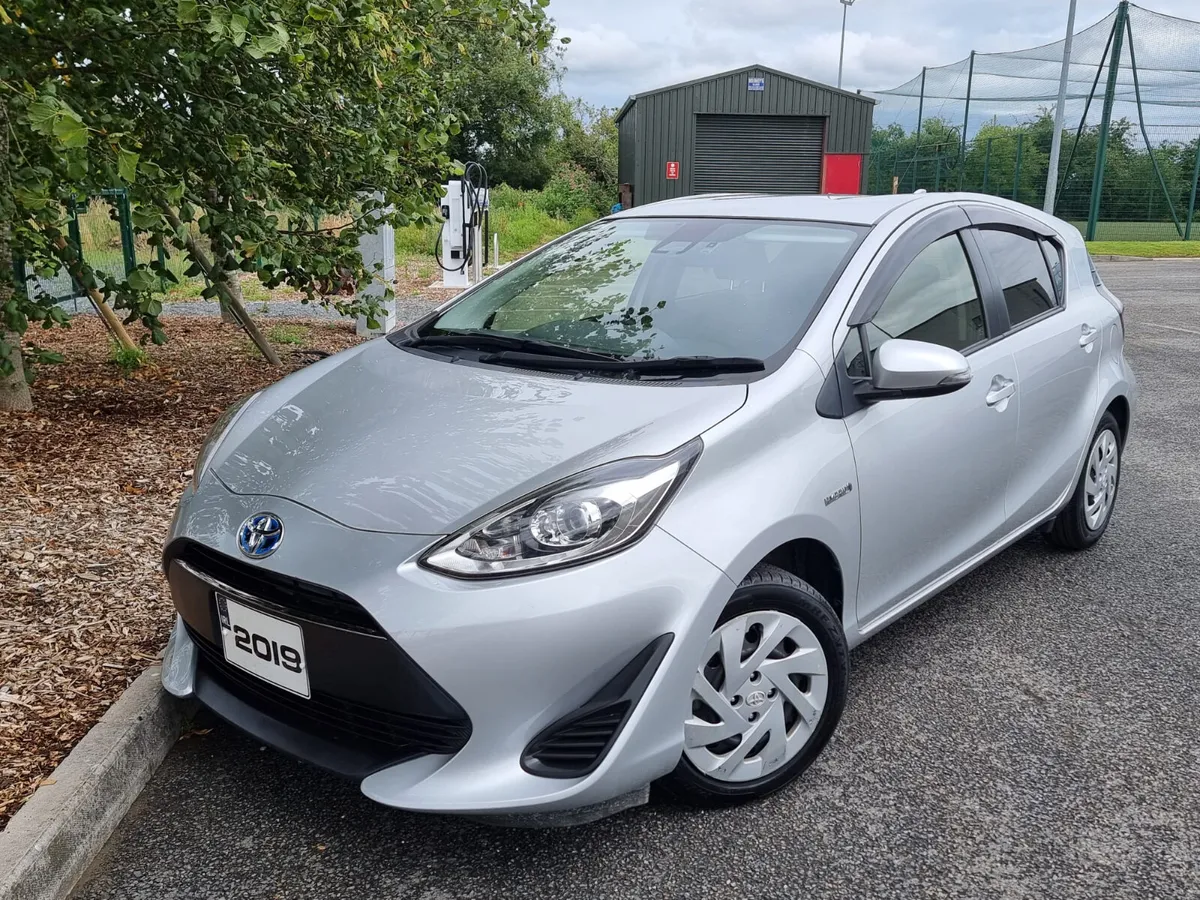 2019 TOYOTA AQUA HYBRID AUTO 1 YR WARRANTY €13,555 - Image 1