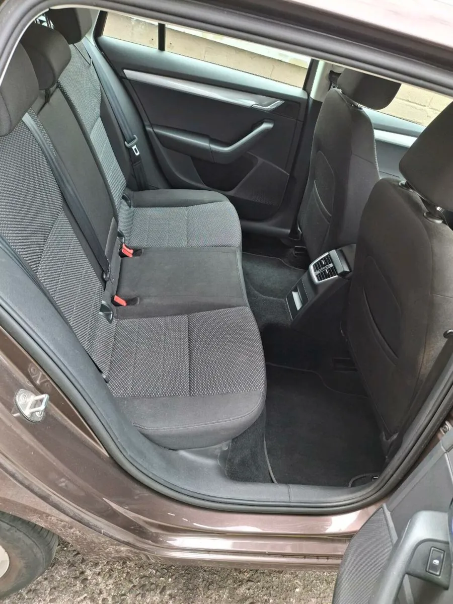 Skoda Octavia - 161 Cork - Image 3