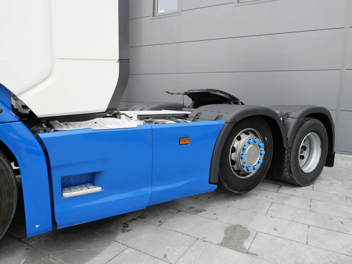 Scania R450 N/G Highline 6x2 Auto Gearbox - Image 4