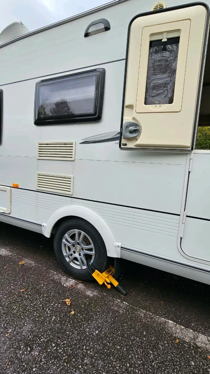 5/6  berth Caravan for sale - Image 3
