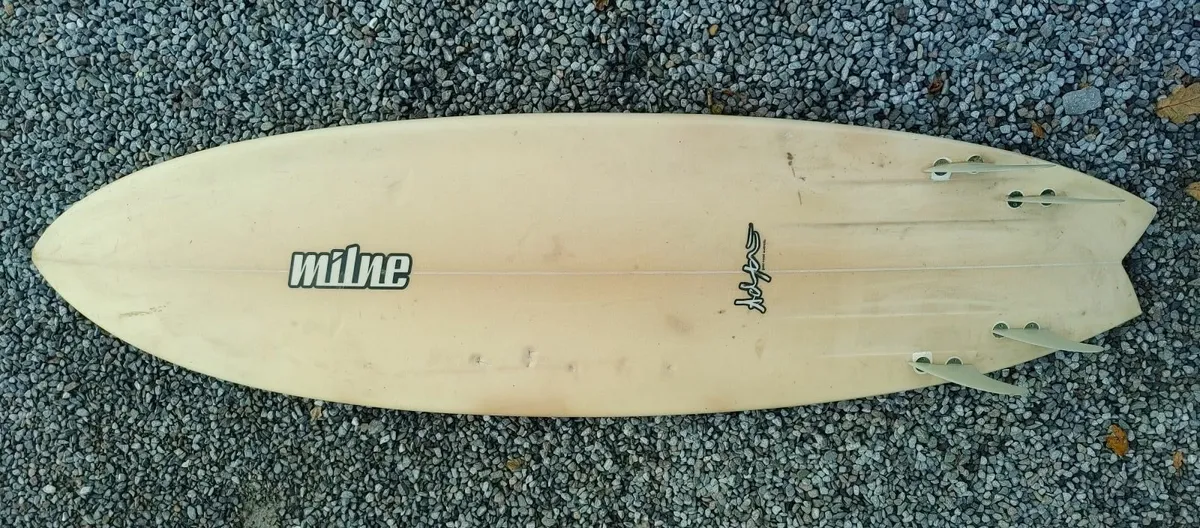 Surfboard - Image 1