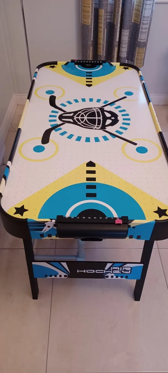 Air Hockey Table Perfect Condition - Image 2
