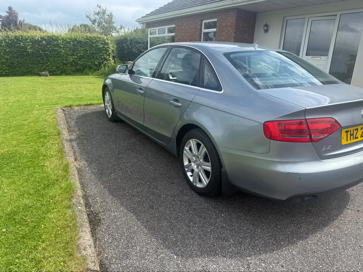 Audi A4 2012 - Image 4
