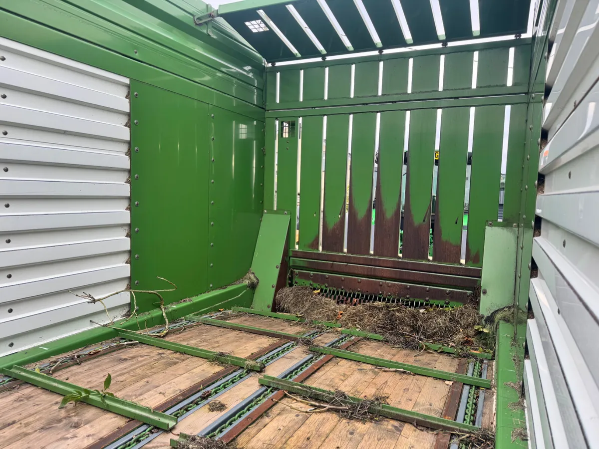 Krone MX320 Wagon - Image 4