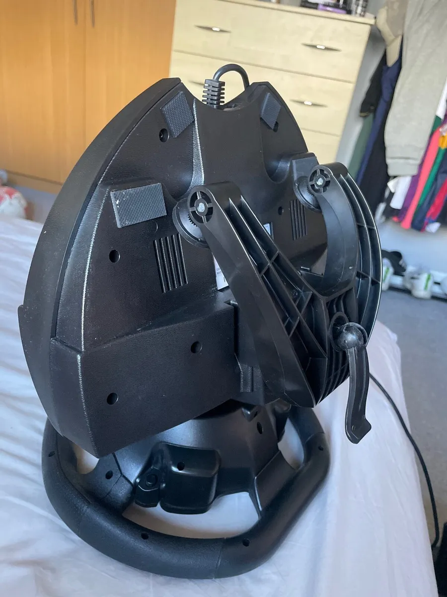 Thrustmaster Gaming Wheel - Image 2