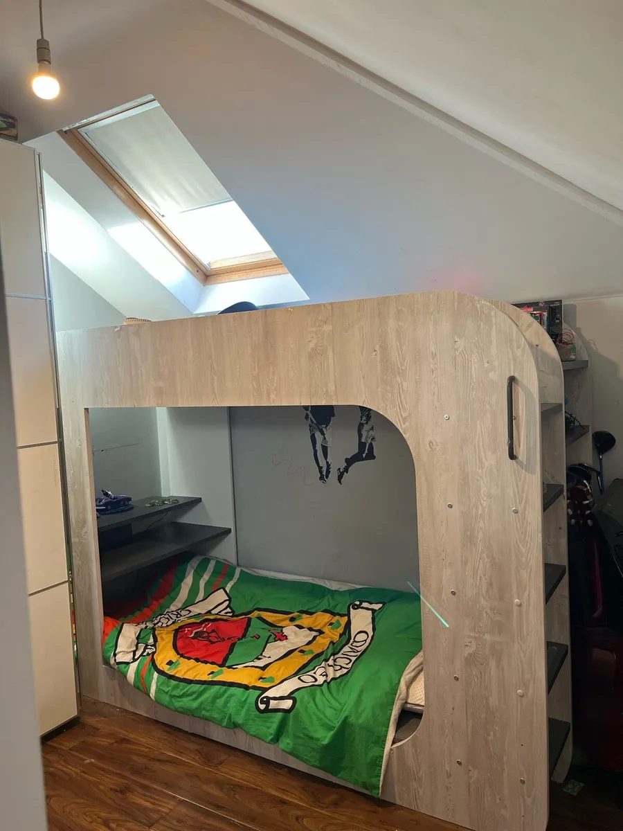Gaming bed - Image 1