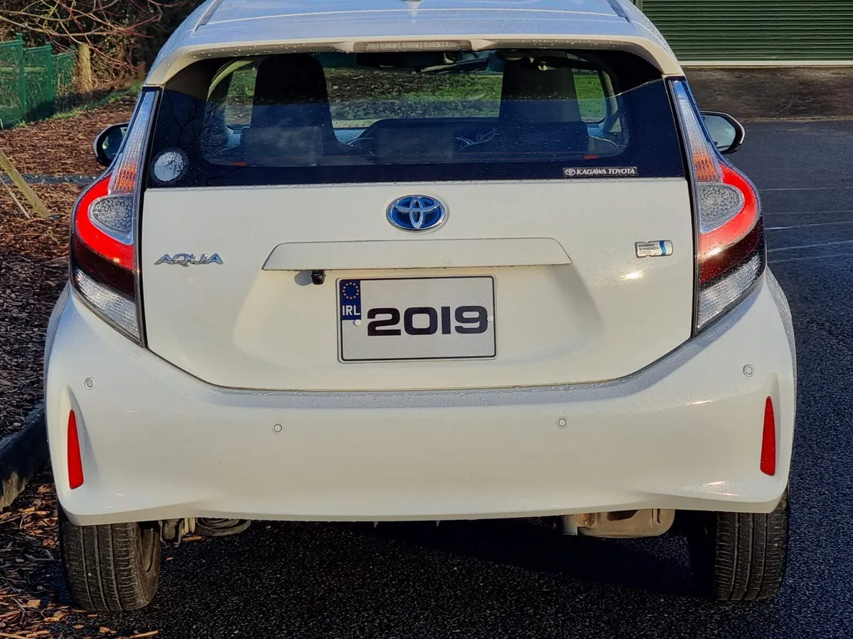 2019 TOYOTA AQUA HYBRID AUTO NCT&WARRANTY €12,900 - Image 2