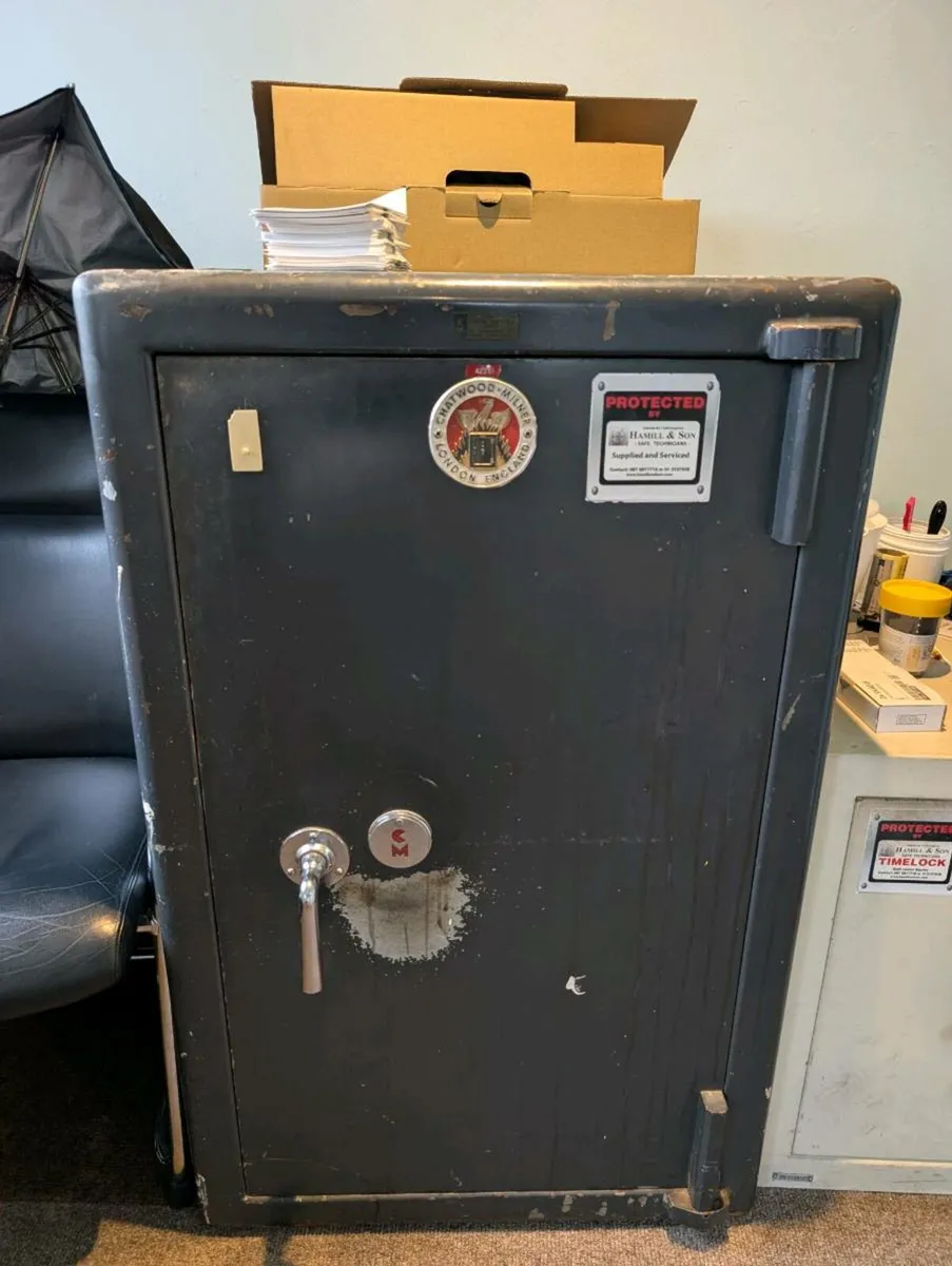 Safe antique robust - Image 1