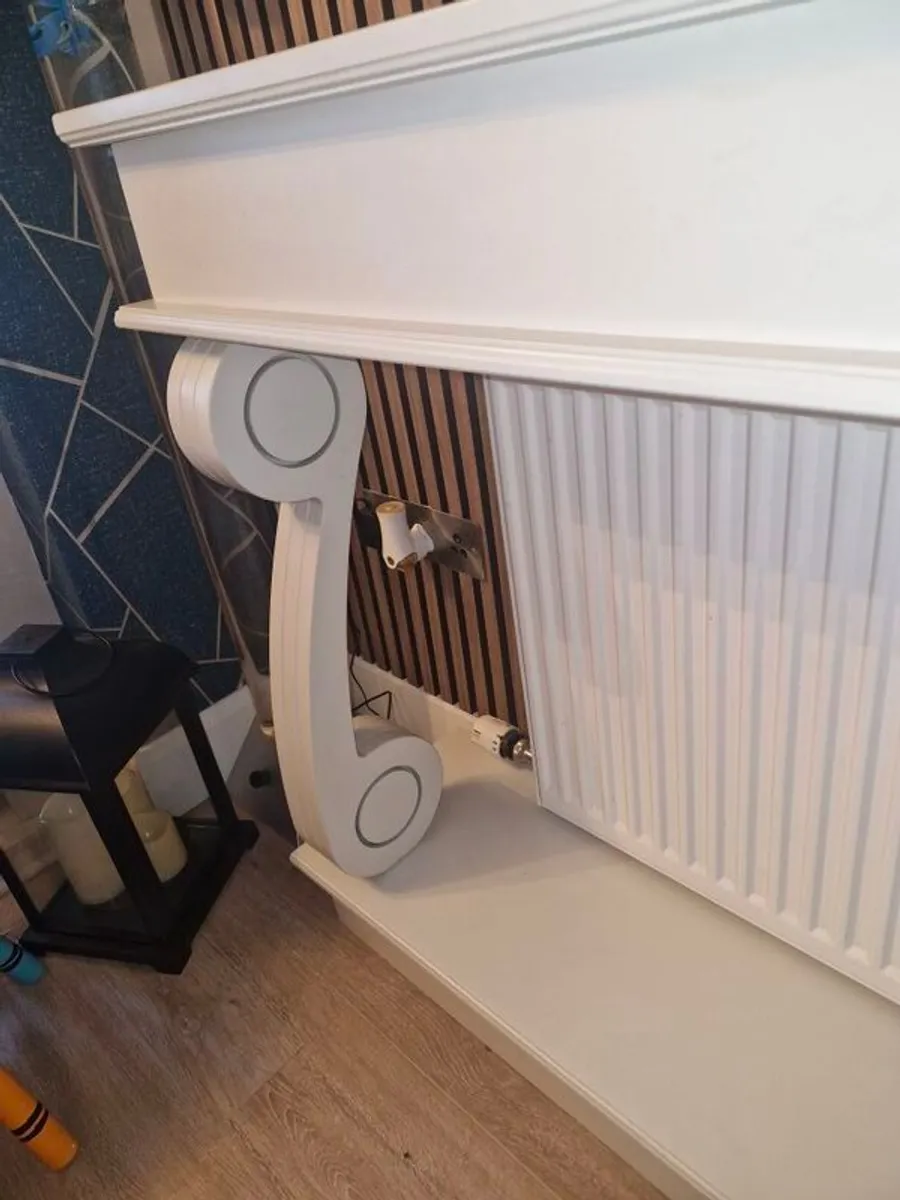 console table - Image 2