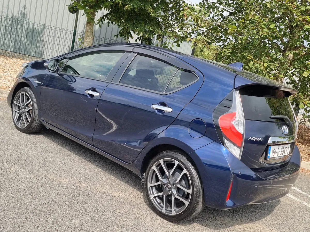 2019 TOYOTA AQUA HYBRID AUTO NCT'd 1 YEAR WARRANTY - Image 3