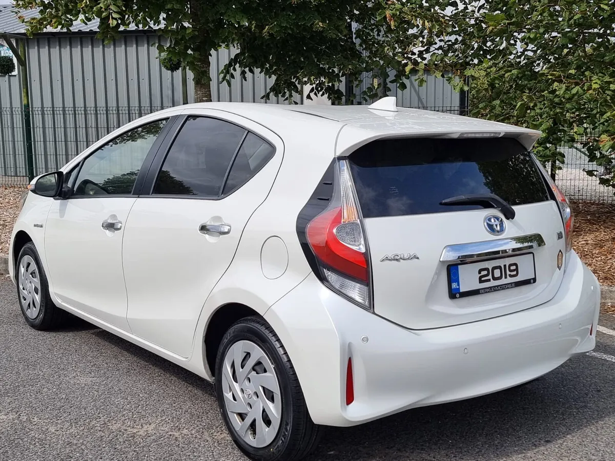 2019 TOYOTA AQUA HYBRID AUTO NCT'd 1 YEAR WARRANTY - Image 4