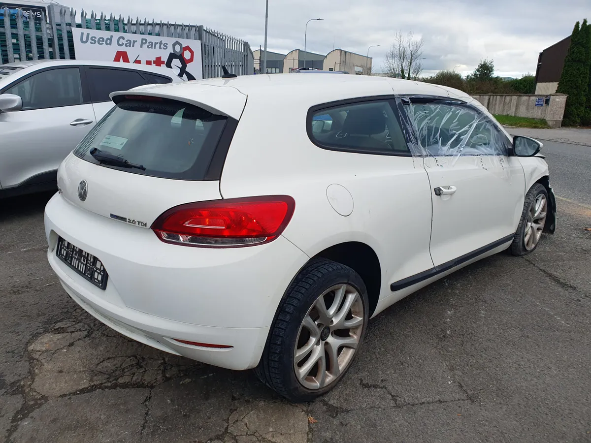 12 VW SCIROCCO  2.0 TDI (CFH) AUTO FOR BREAKING - Image 3