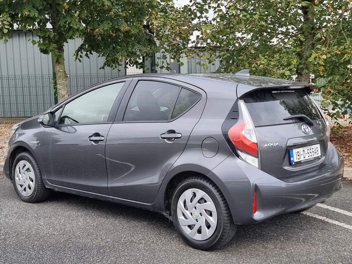 2019 TOYOTA AQUA HYBRID AUTO 1YR WARRANTY €12,990 - Image 2