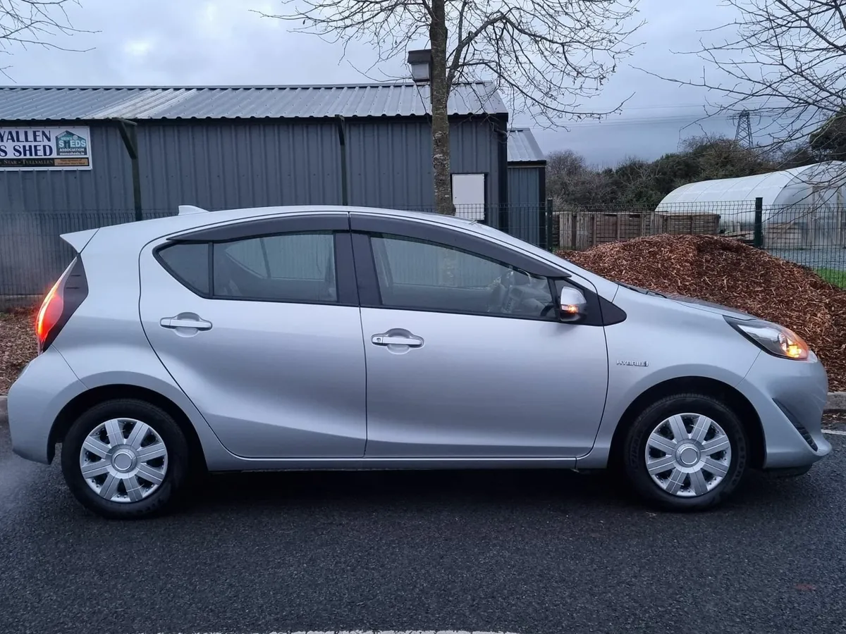 2018 TOYOTA AQUA HYBRID AUTO NCT+WARRANTY €11,990 - Image 4