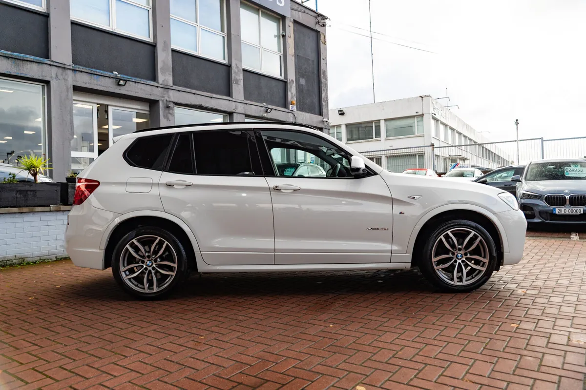2.0D SUV 5DR AUTOMATIC// - Image 2