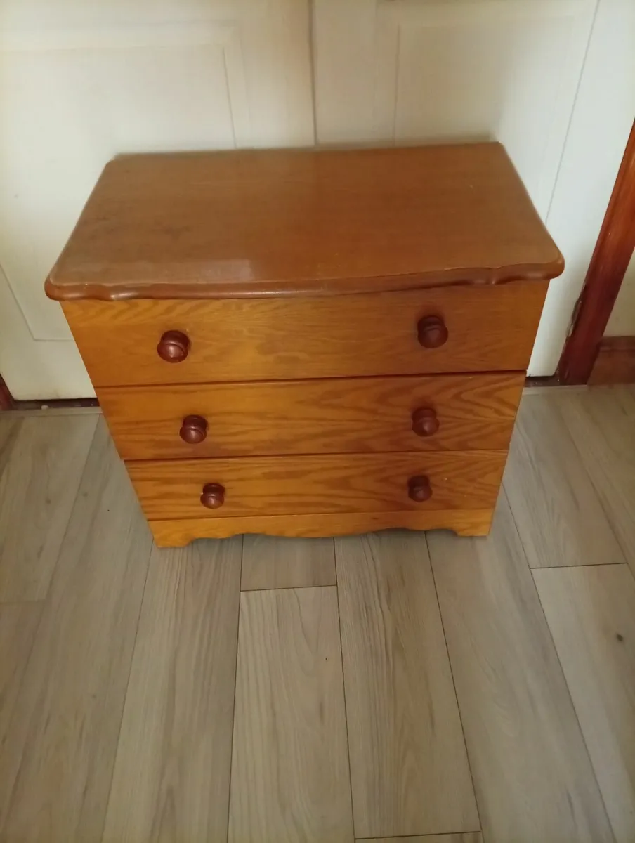 Chest of Drawers - Image 2