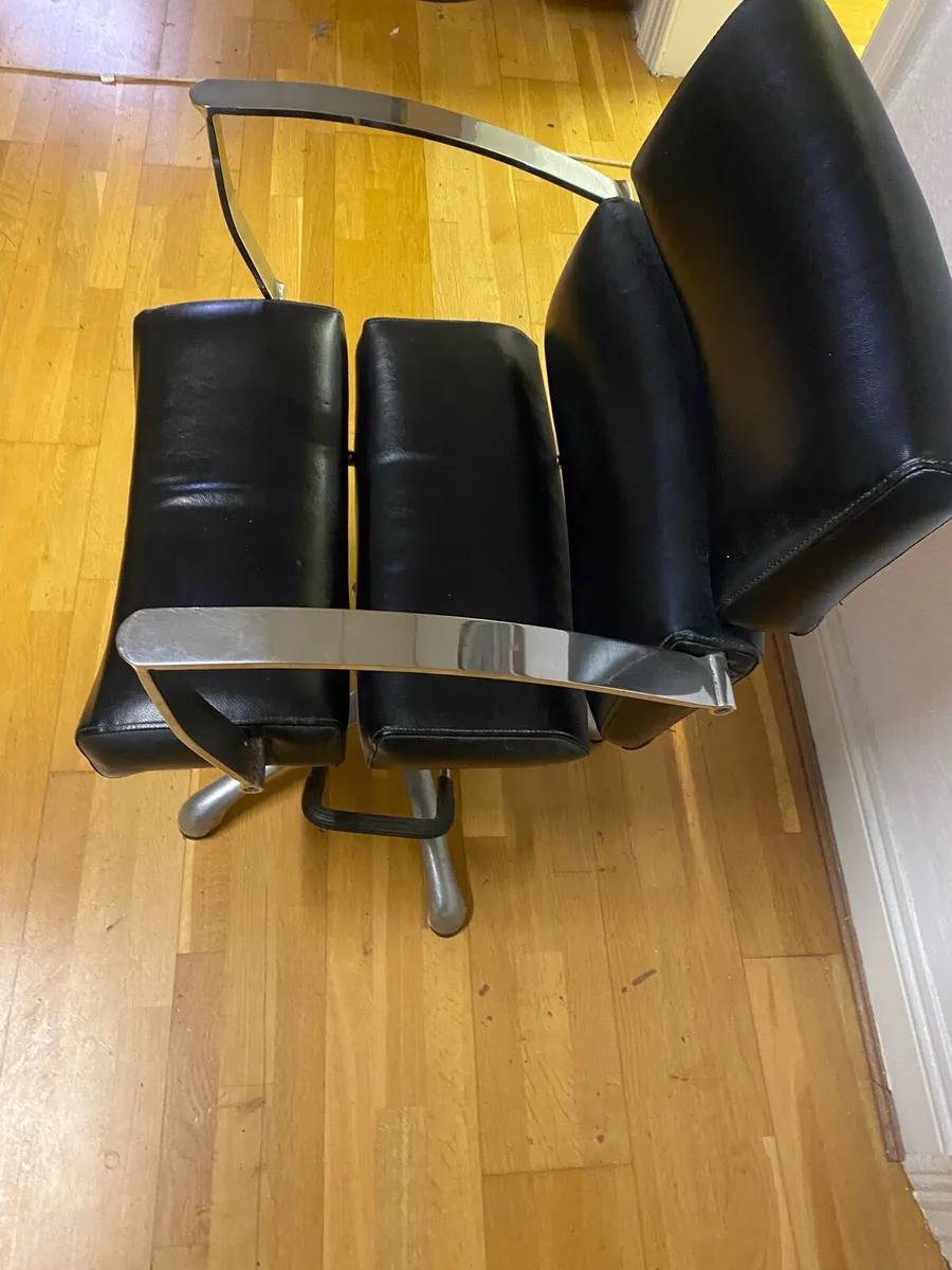 Vintage salon/office chair - Image 3