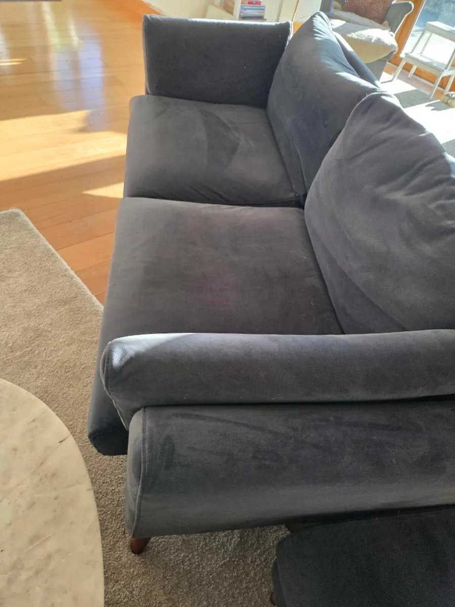 3+2 seater couch Ez living - Image 2