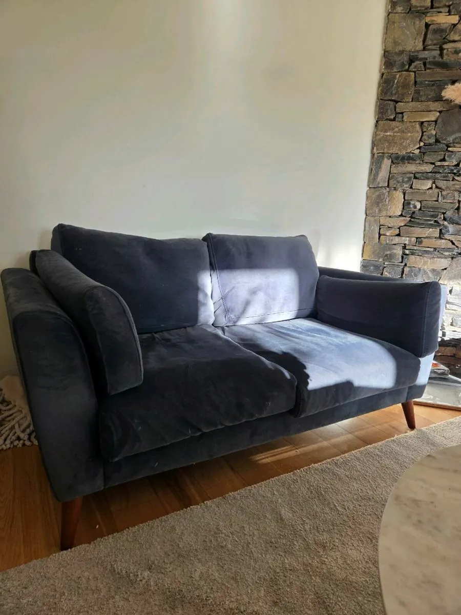3+2 seater couch Ez living - Image 3