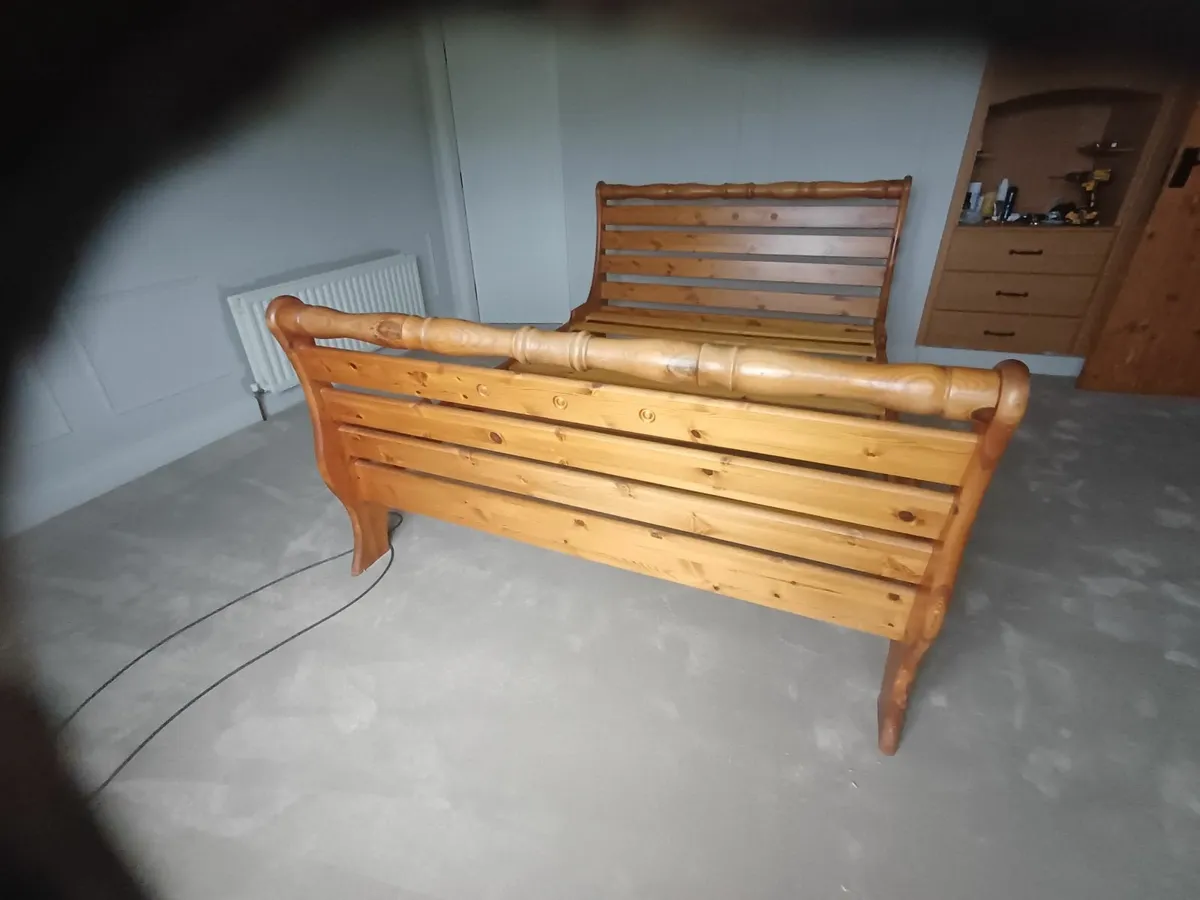 King size bed frame - Image 2