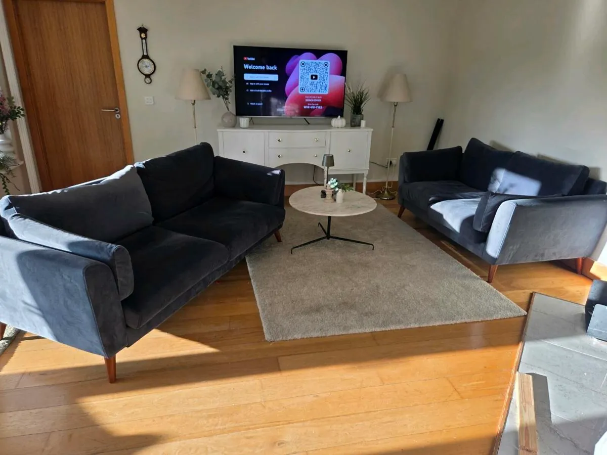 3+2 seater couch Ez living - Image 4