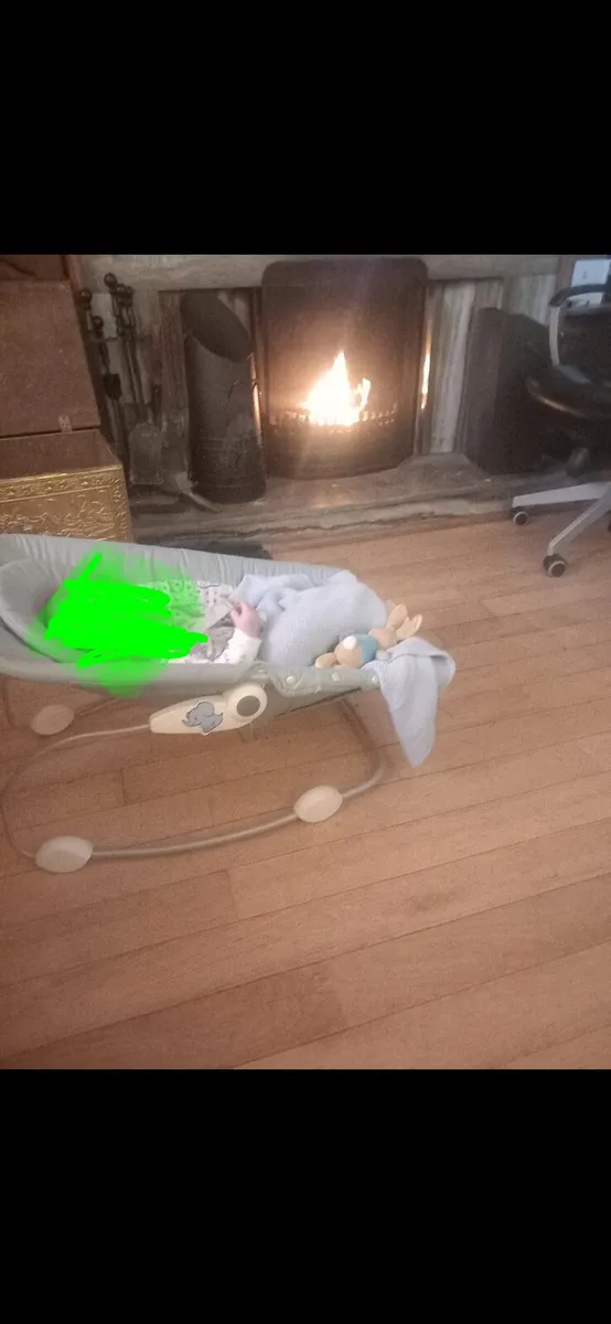 Graco bouncer - Image 1