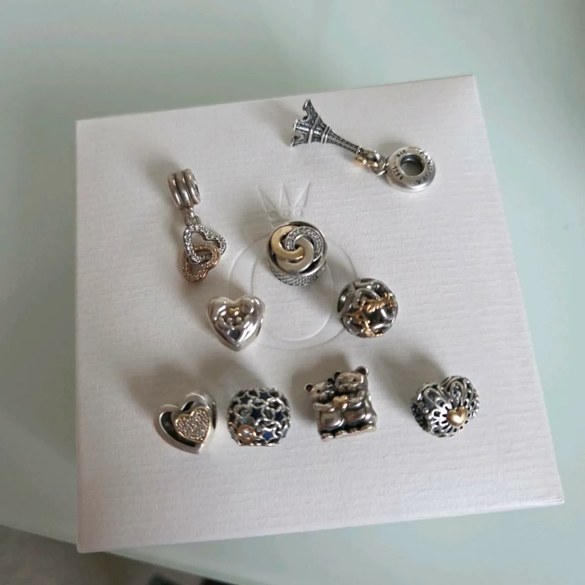 Pandora charms with real gold  25e each charm - Image 1