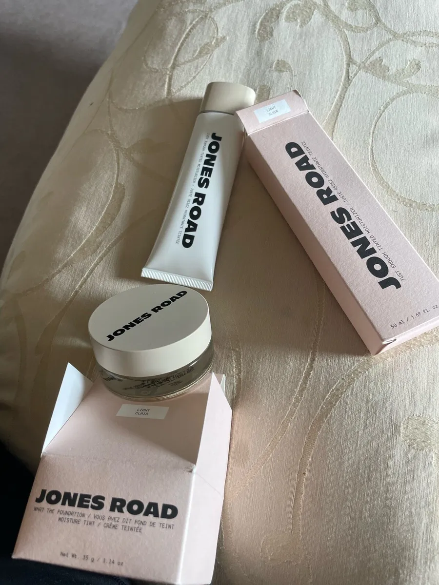 Jones Road beauty 2 items. New. Unwanted gift. - Image 3