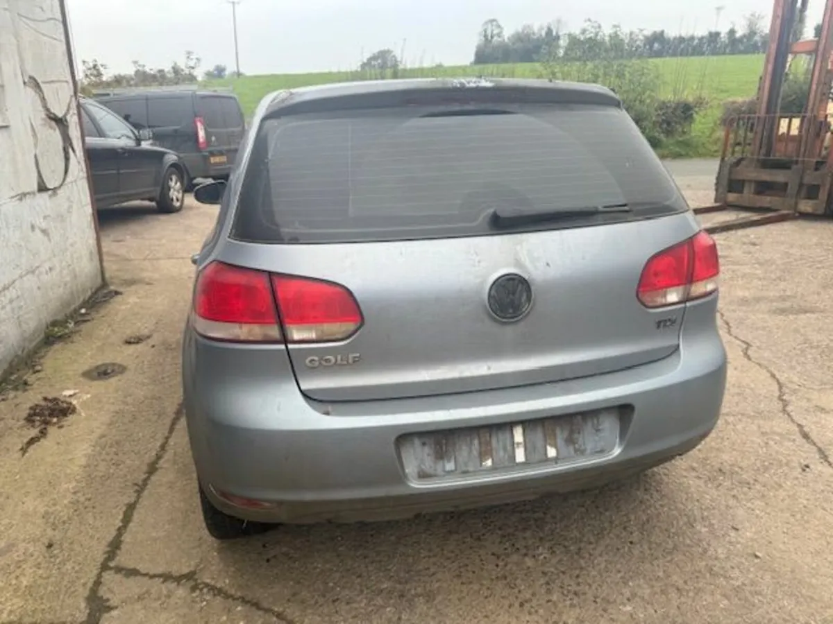 2011 VOLKSWAGEN GOLF 1.6L-D - Image 3