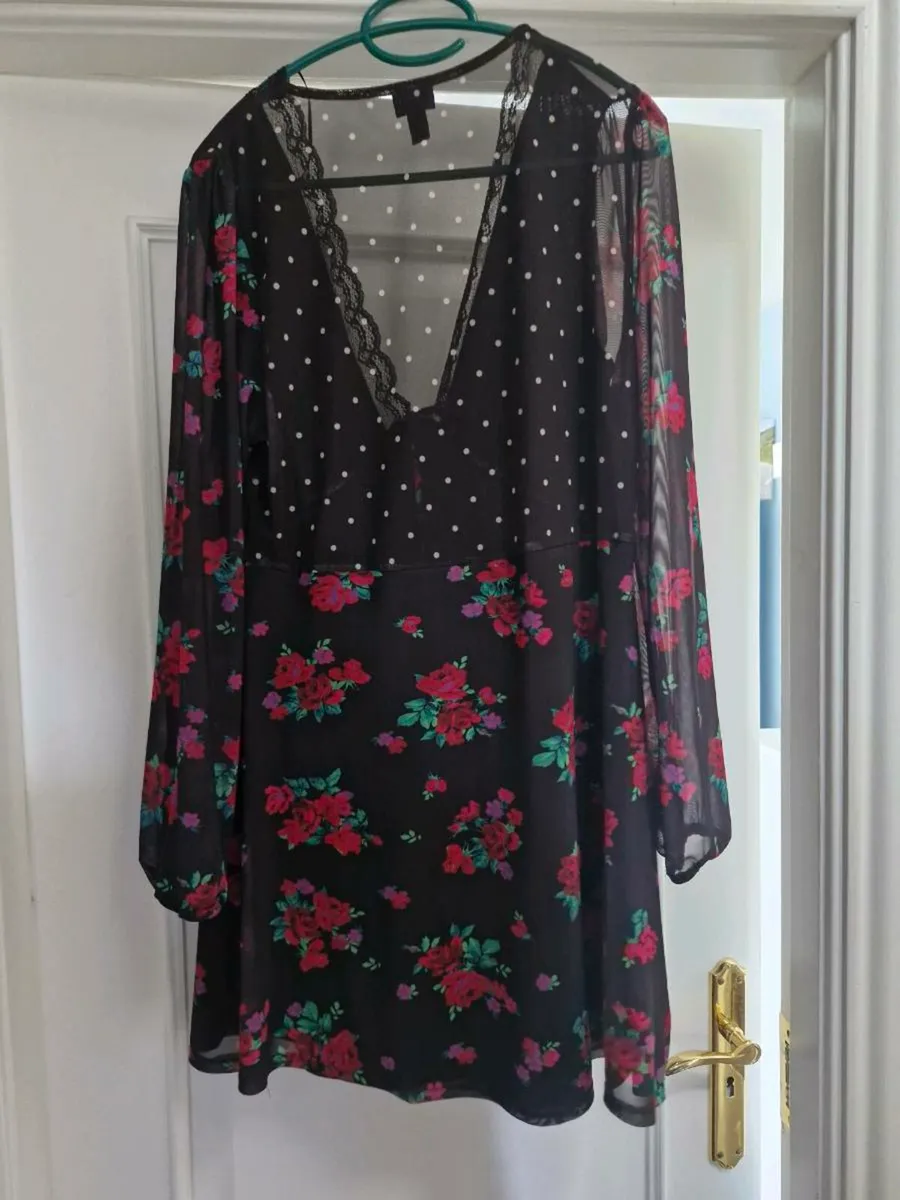 River Island Dress - Image 4