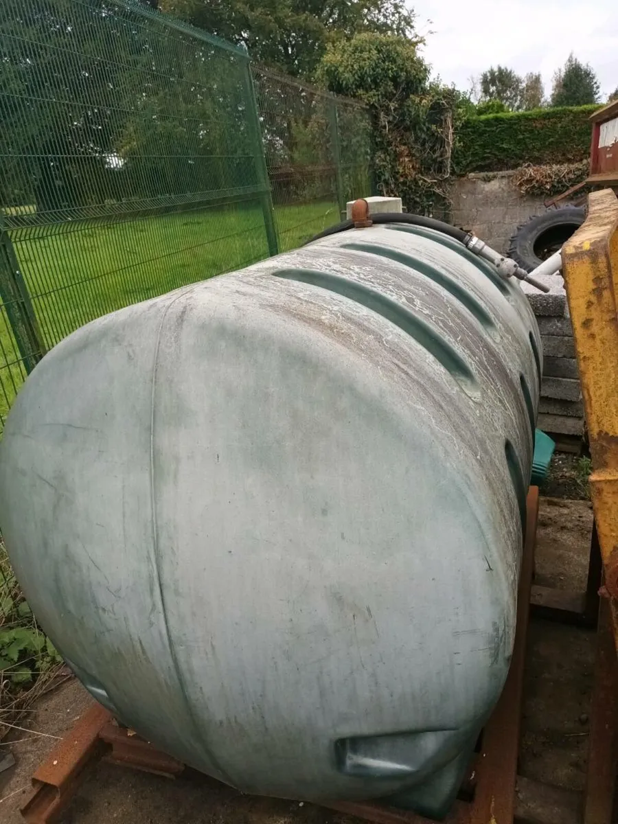 Diesel tanks - Image 1
