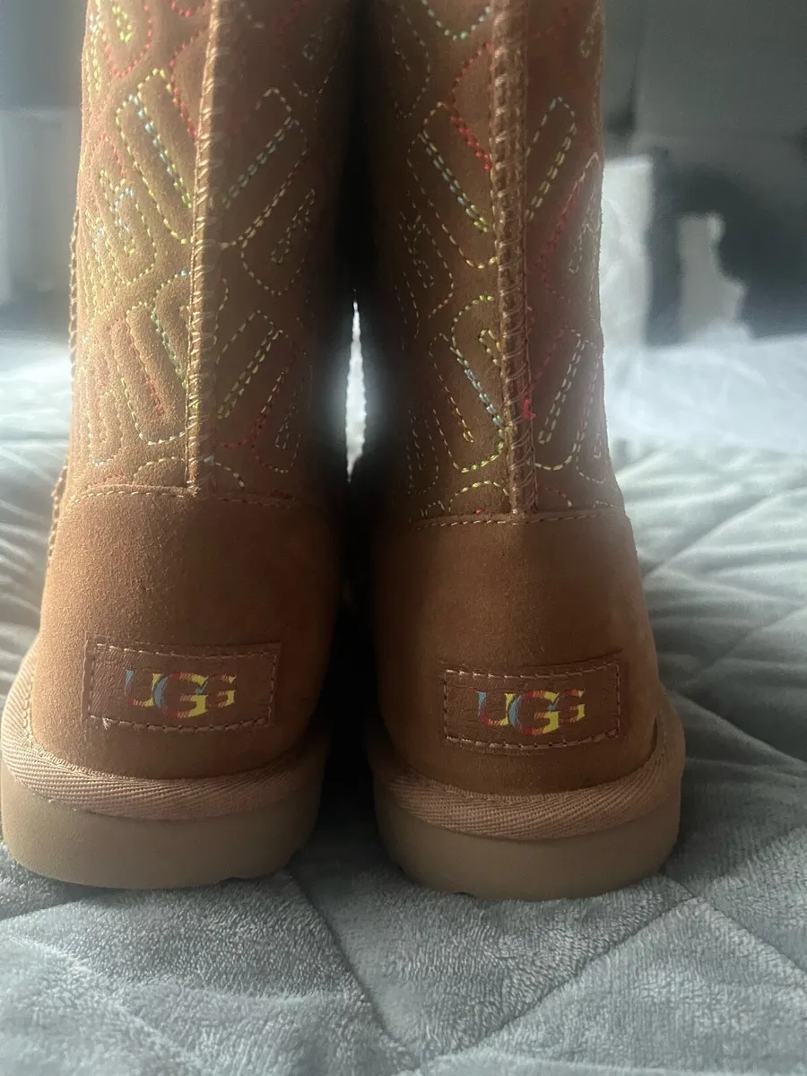 Ugg boots - Image 4