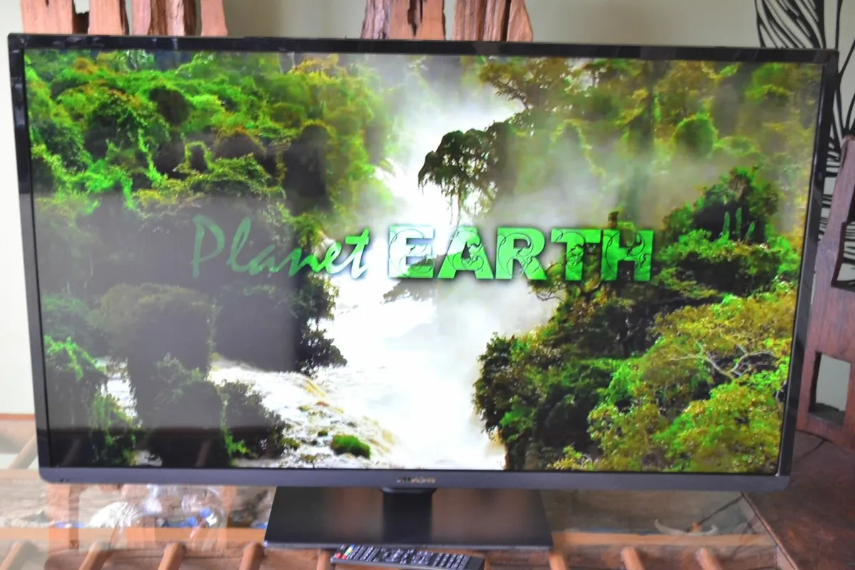 Nikai 50-inch Full HD Smart TV - Image 3
