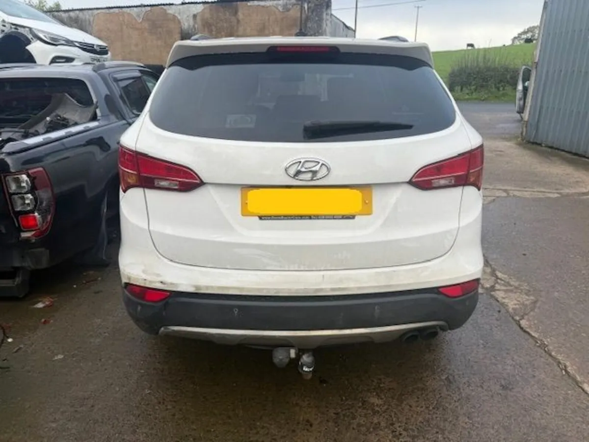 2014 HYUNDAI SANTA FE 2.2L-D - Image 4