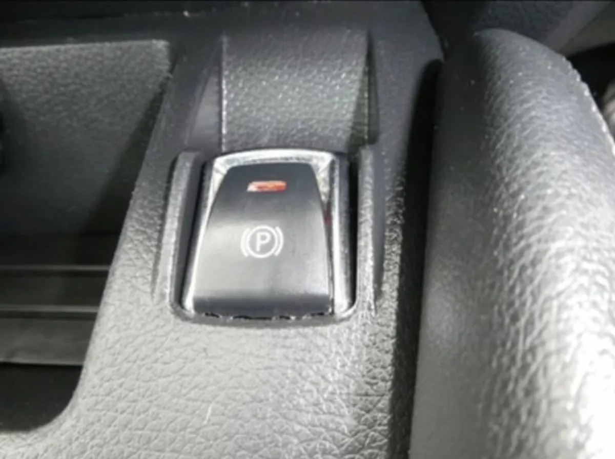 Nissan Qashqai 2016 - Image 4