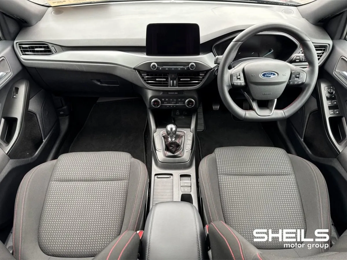 Ford Focus 1.0l Ecoboost 125PS St-line Style - Image 3