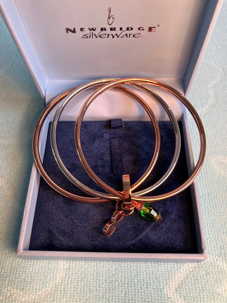 Newbridge Triple Bangle with Emerald Birthstone - Image 4