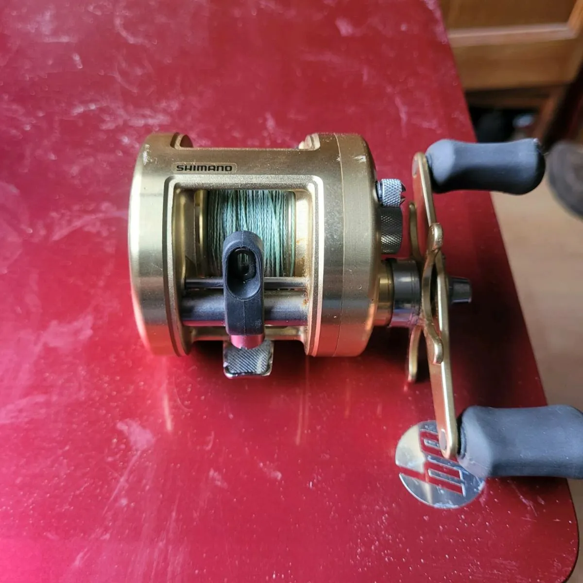 Fishing reel Shimano calcutta 201b - Image 1